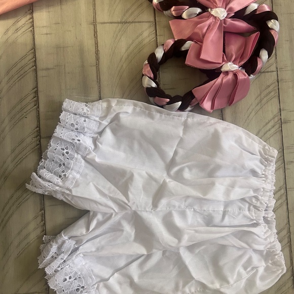 Jalisco Folkloric dress - Picture 5 of 5